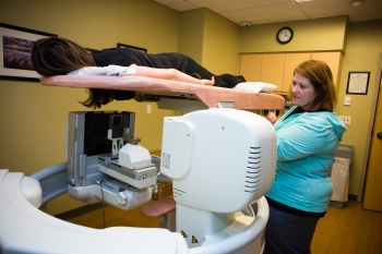 patient getting a scan